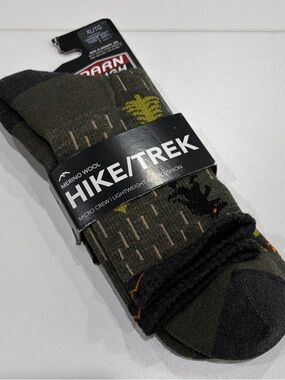 Darn Tough Men's XL Goblin Hike Light Socks Lightweight Micro Crew Green NWT